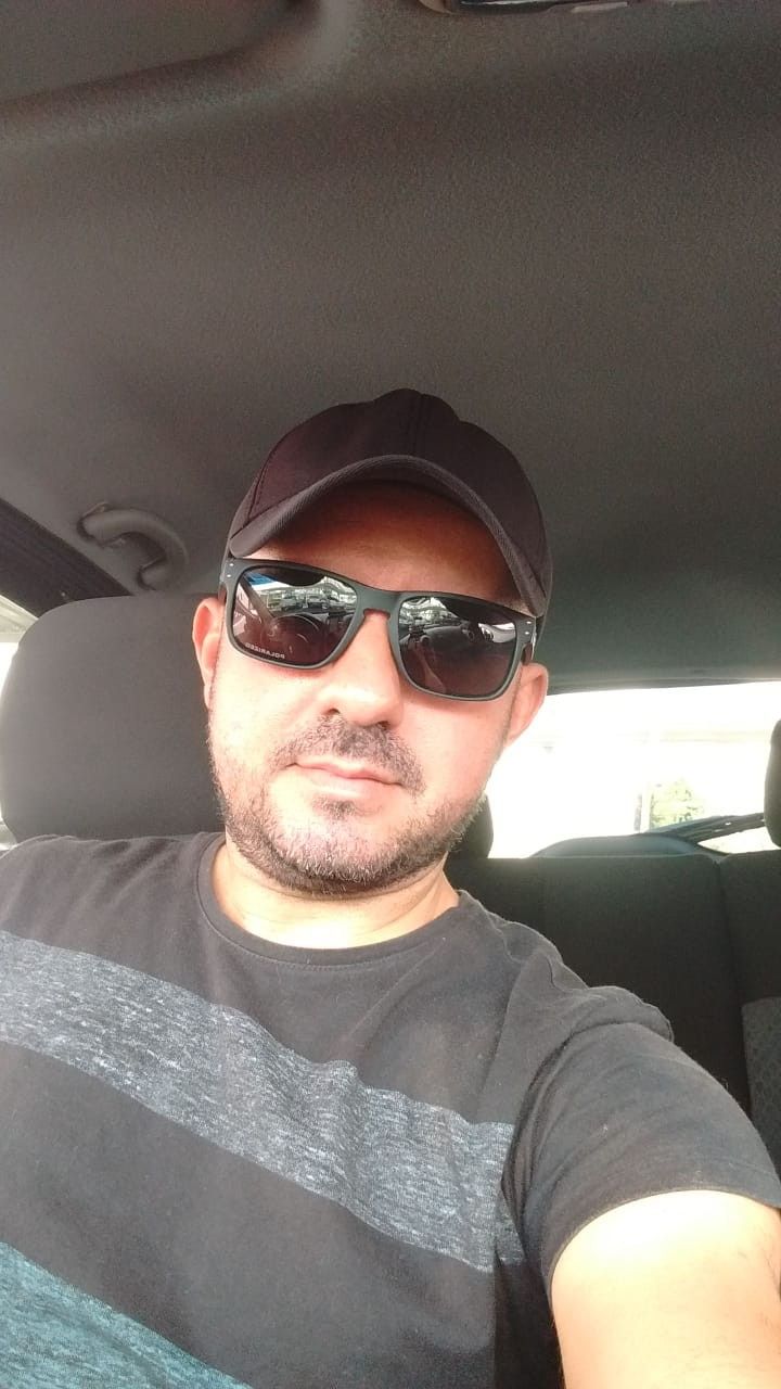<em>Juan Manuel</em>